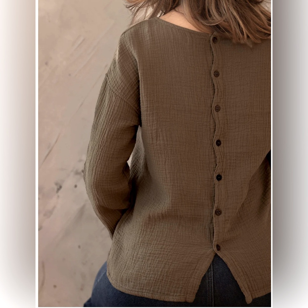 The Simple Folk button back top